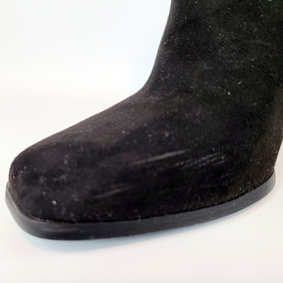 Just Fab Black Suede Stacked Heel Ankle Boots Zip Size 5.5 - Picture 5 of 12